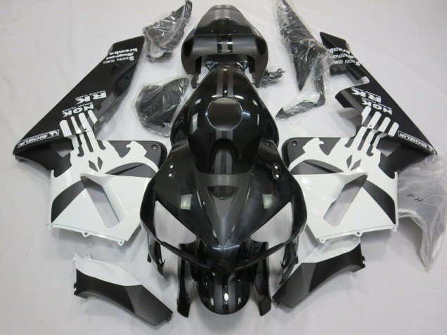 Logotipo De Punisher En Blanco & Negro Mate 05-06 CBR600RR Carenados Moto Logotipo De Punisher En Blanco & Negro Mate 05-06 CBR600RR Carenados Moto