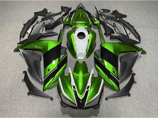 Verde Blanco & Negro 15-18 R3 Carenados Moto